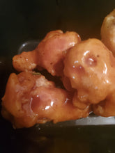 Load image into Gallery viewer, 10 Piece Cauliflower Wings